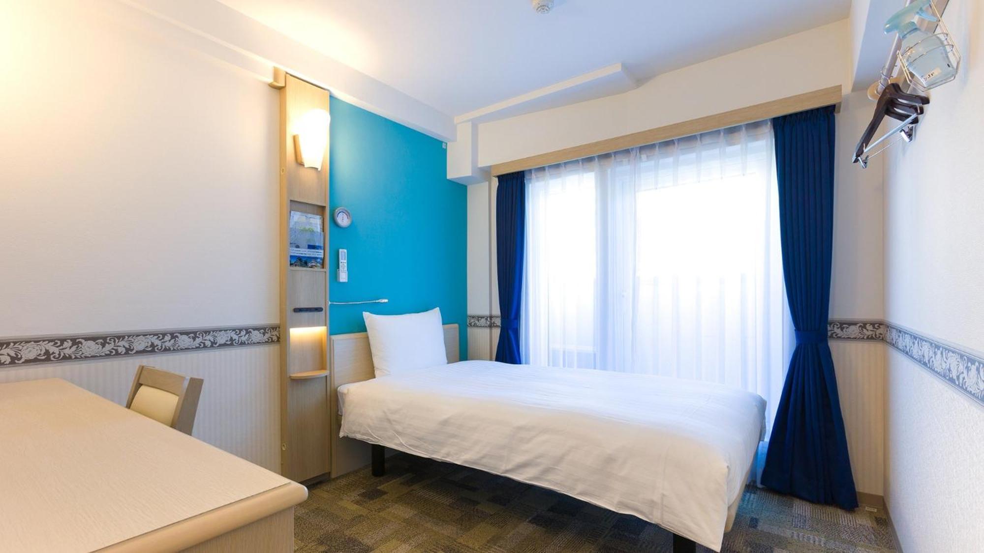 Toyoko Inn Saitama Misato Ekimae 외부 사진