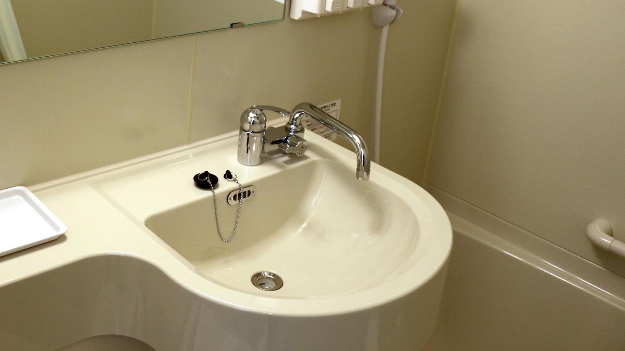 Toyoko Inn Saitama Misato Ekimae 외부 사진
