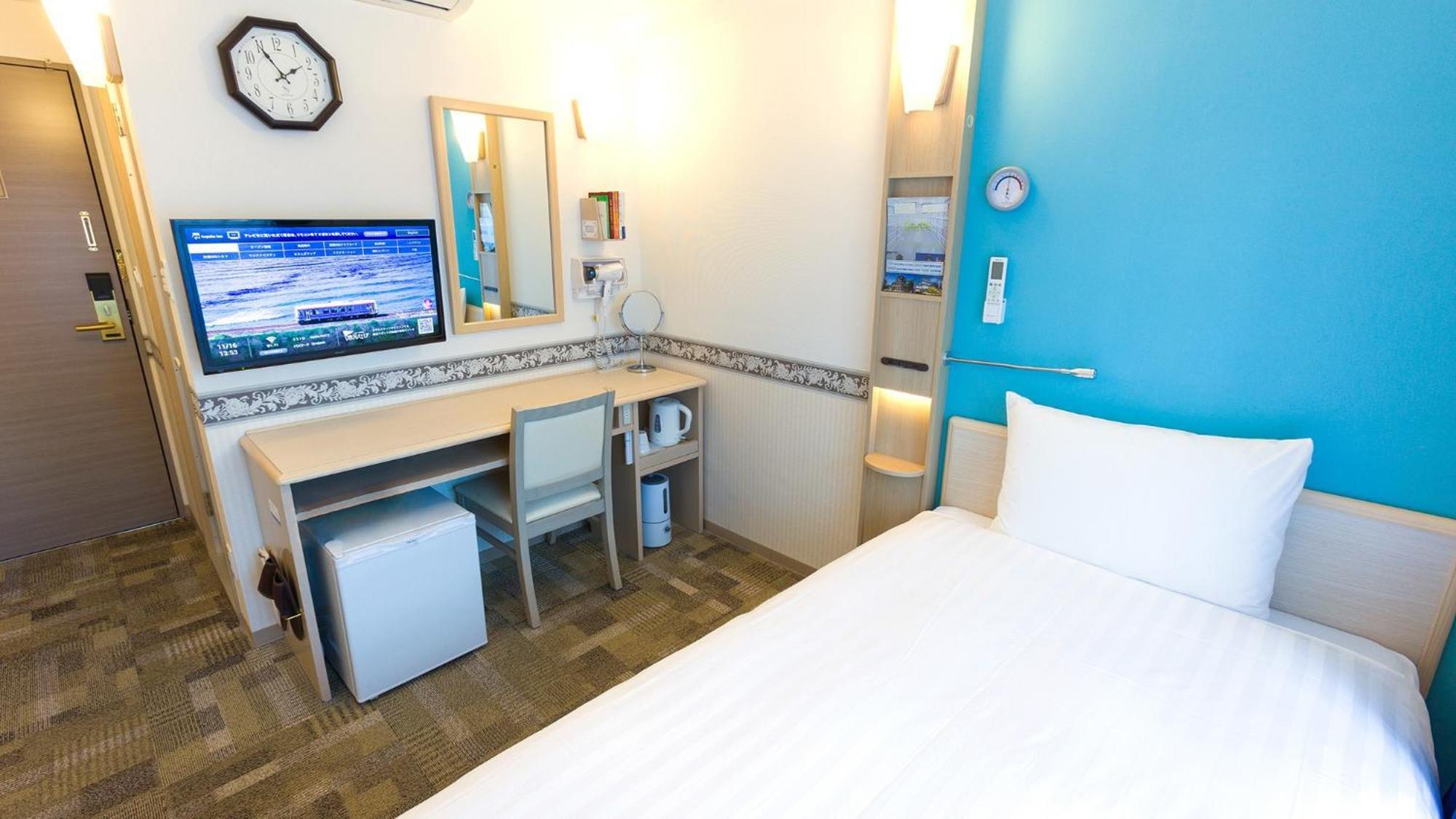 Toyoko Inn Saitama Misato Ekimae 객실 사진