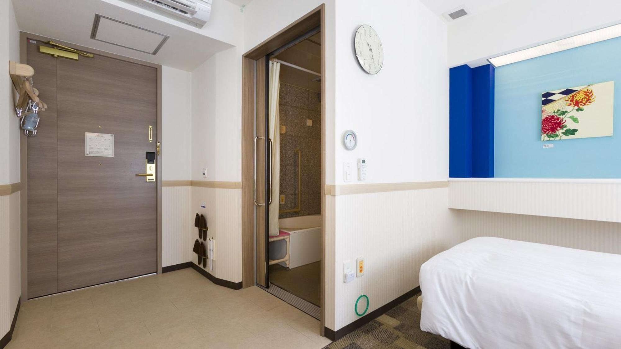 Toyoko Inn Saitama Misato Ekimae 객실 사진